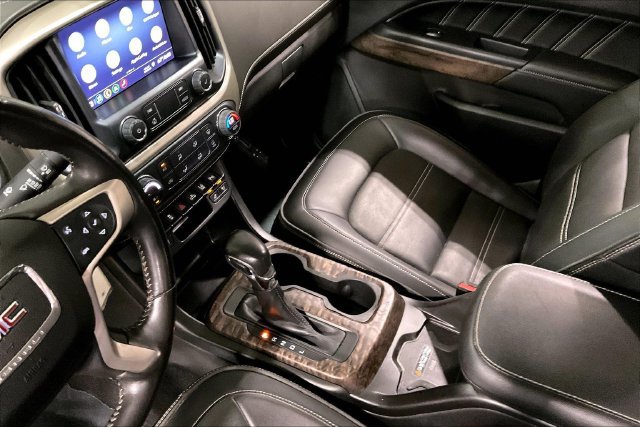 Used 2022 GMC Canyon Denali AWD/4WD image 16