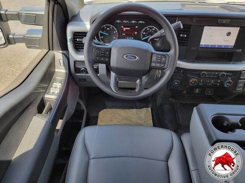 New 2026 Ford F450 XL w/ XL Chrome Package RWD image 18