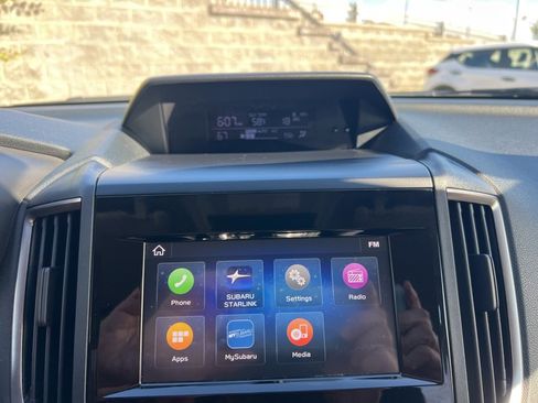 Used 2020 Subaru Crosstrek 2.0i Premium image 19