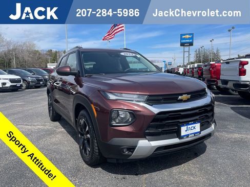 Used 2022 Chevrolet TrailBlazer LT FWD image 1