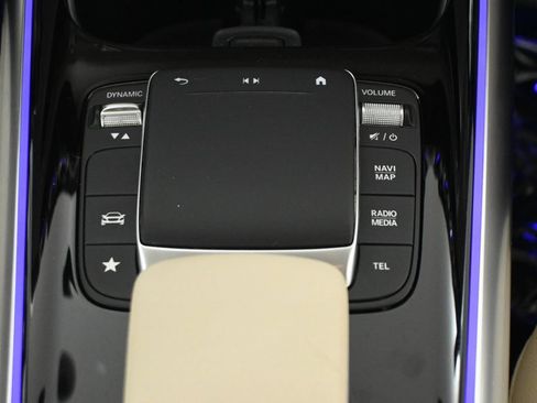 Certified 2023 Mercedes-Benz GLA 250 4MATIC image 22