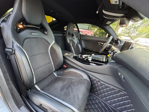 Used 2018 Mercedes-Benz AMG GT R image 26