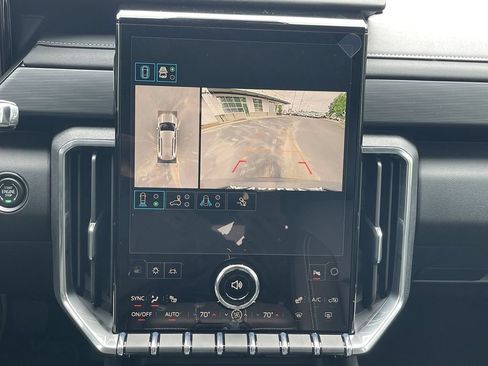 New 2026 GMC Acadia Elevation w/ Black Edition AWD/4WD image 15