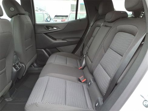 New 2026 Chevrolet Equinox LT w/ LPO, Floor Liner Package image 8