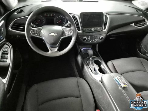 Used 2024 Chevrolet Malibu LT FWD image 11