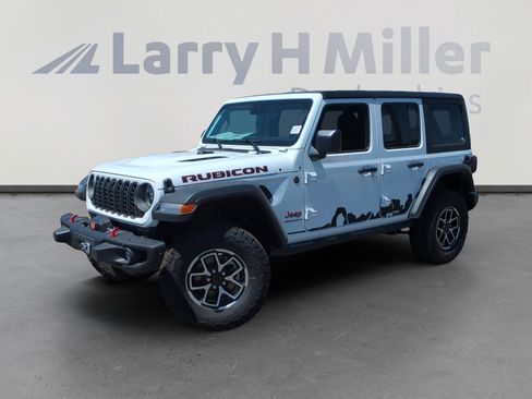 New 2025 Jeep Wrangler Unlimited Rubicon w/ Steel Bumper Group image 1