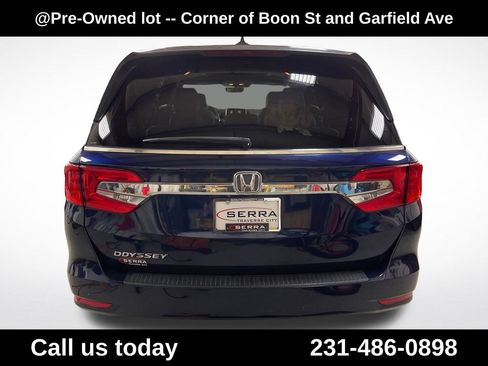 Used 2018 Honda Odyssey EX-L image 8