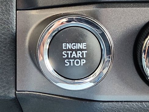 Used 2023 Toyota Tacoma TRD Off-Road AWD/4WD image 22