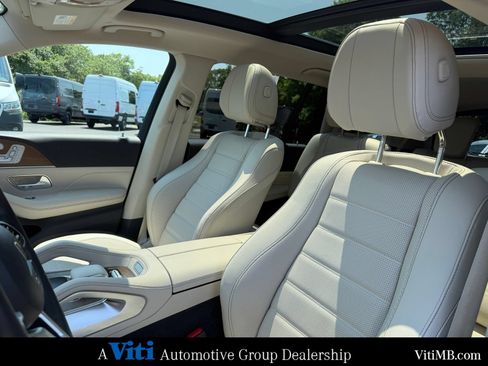 Certified 2020 Mercedes-Benz GLS 450 4MATIC image 18