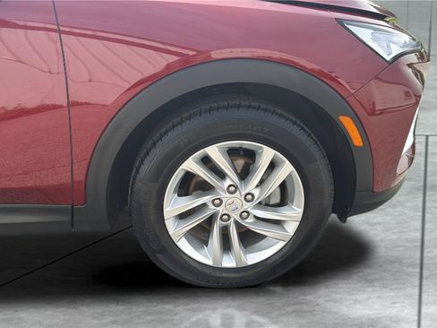 Used 2024 Buick Envista Preferred w/ Convenience I Package FWD image 25