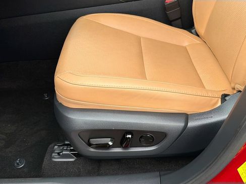 Used 2025 Lexus RX 350 Premium Plus w/ Accessory Package (Z1) FWD image 19