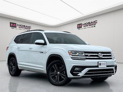 Used 2020 Volkswagen Atlas SE w/ Towing Package