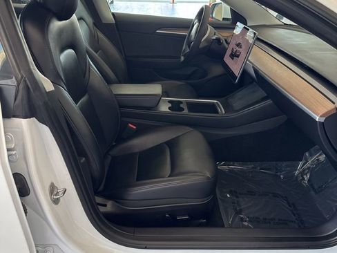 Used 2023 Tesla Model 3 Standard Range RWD image 6