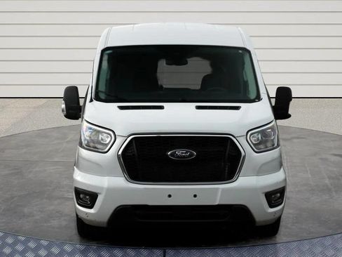 Used 2023 Ford Transit 350 XLT RWD image 2