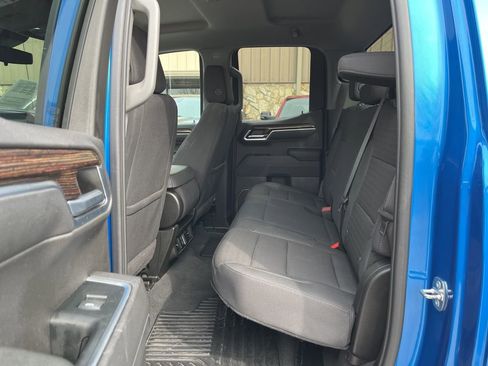 Used 2023 GMC Sierra 1500 Elevation image 39