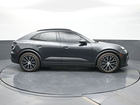 Certified 2024 Porsche Macan 4 Electric AWD/4WD image 24