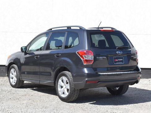 Used 2015 Subaru Forester 2.5i Premium w/ All-Weather Package AWD/4WD image 2