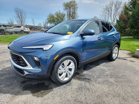 Used 2024 Buick Encore GX Preferred FWD image 1