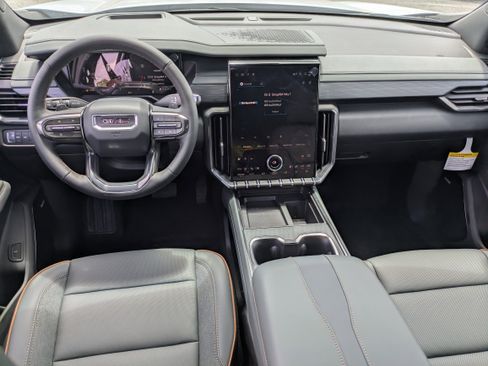New 2026 GMC Acadia AT4 w/ Luxury Package AWD/4WD image 16