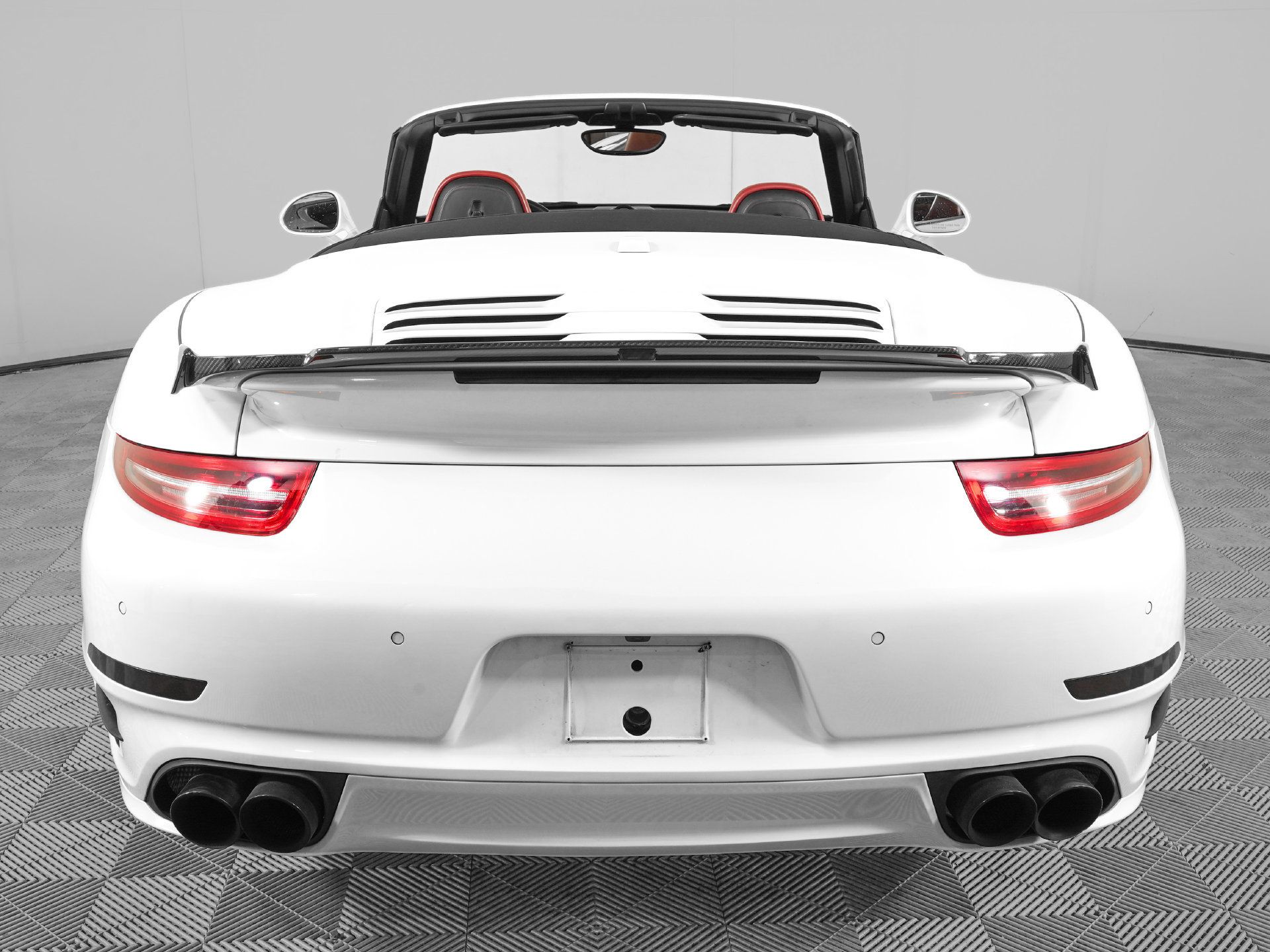 Used 2015 Porsche 911 Turbo AWD/4WD image 9