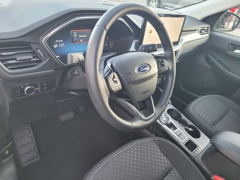 Certified 2023 Ford Escape Active w/ Tech Pack #2 image 9
