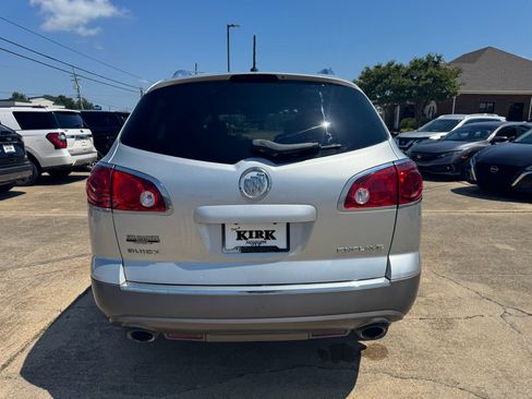 Used 2011 Buick Enclave CX image 4