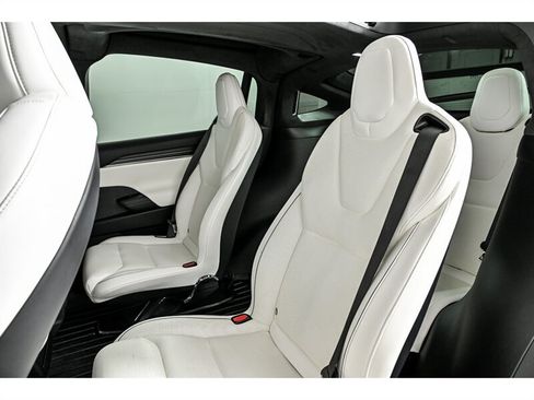 Used 2022 Tesla Model X Plaid AWD/4WD image 16