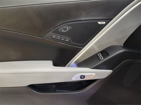 Used 2019 Chevrolet Corvette Z06 image 23