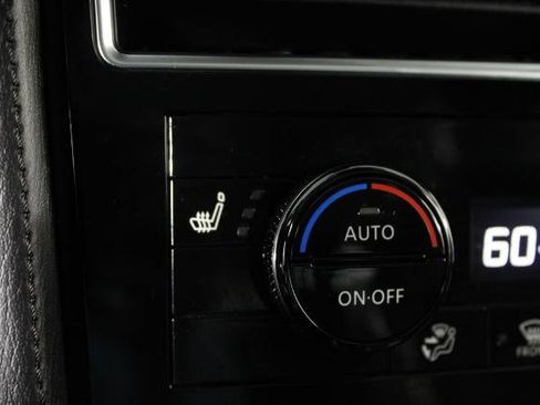 Certified 2023 Nissan Armada SL image 25