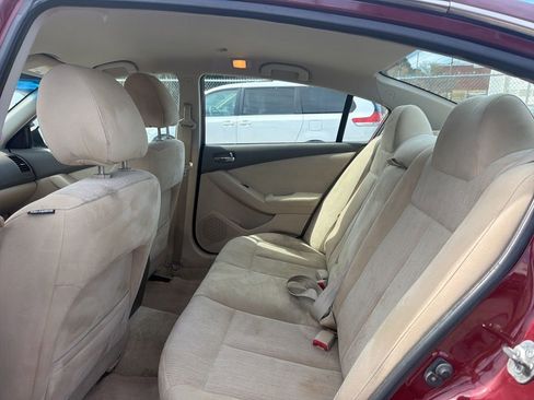 Used 2011 Nissan Altima 2.5 S w/ Special Edition Pkg image 21