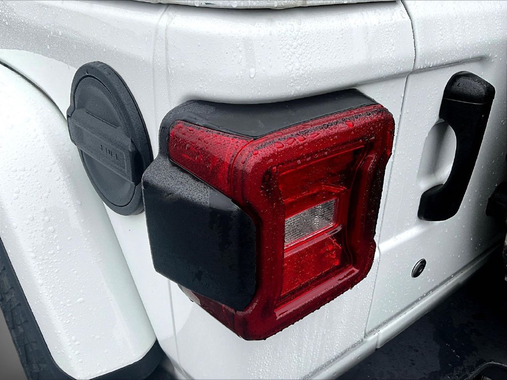 Used 2019 Jeep Wrangler Unlimited Rubicon AWD/4WD image 25