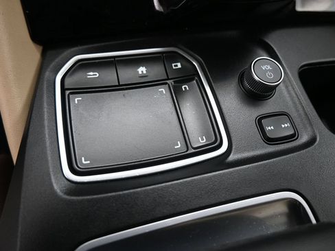 Used 2023 Acura MDX w/ Technology Package FWD image 18