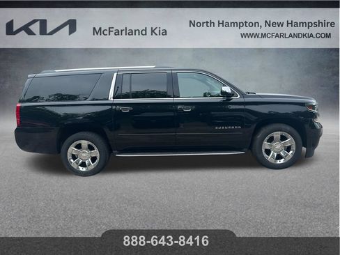 Used 2018 Chevrolet Suburban Premier AWD/4WD image 7