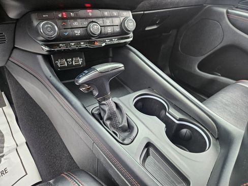 Used 2024 Dodge Durango GT image 24