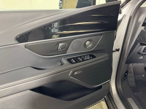 New 2026 Lincoln Nautilus Premier w/ Equipment Group 102A image 15