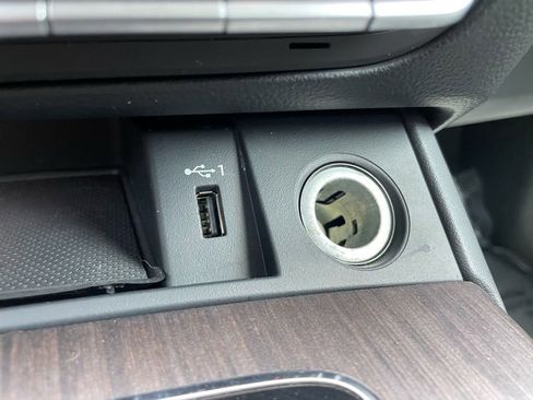 Used 2022 Audi Q5 2.0T Premium Plus image 16