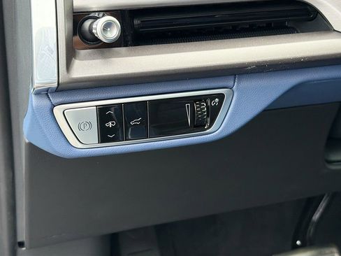 New 2026 Cadillac Vistiq Premium Luxury w/ LPO, Floor Liner Package AWD/4WD image 10