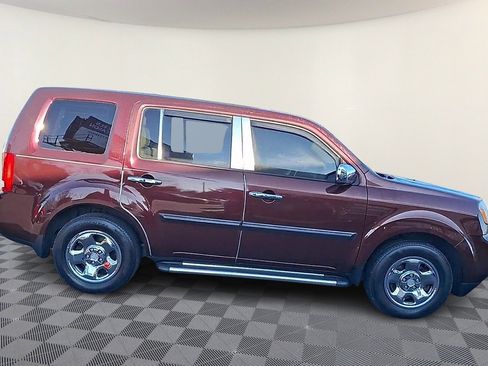 Used 2015 Honda Pilot LX image 9