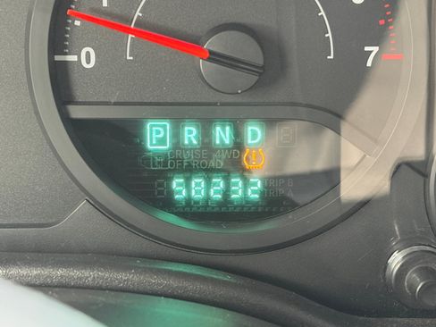 Used 2009 Jeep Wrangler X AWD/4WD image 17