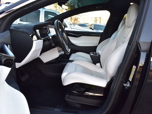 Used 2016 Tesla Model X 75D image 12