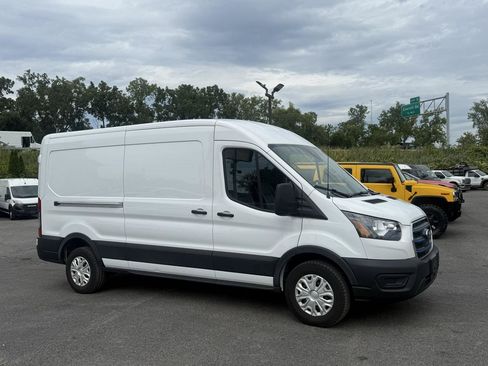 Used 2023 Ford E-Transit Medium Roof RWD image 3