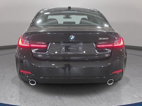 Used 2026 BMW 330i Sedan w/ Convenience Package RWD image 7