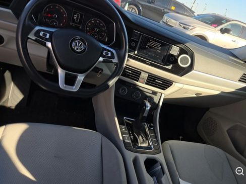 Used 2020 Volkswagen Jetta S FWD image 3