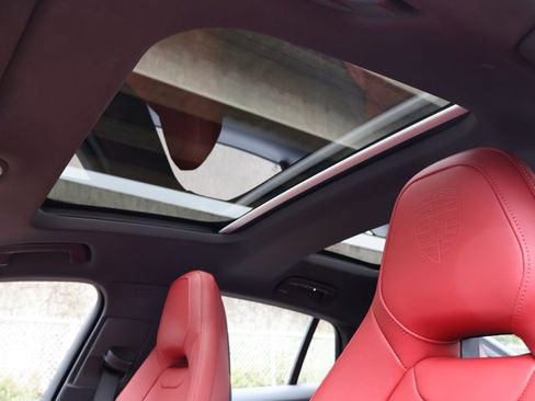 Used 2025 Porsche Panamera 4 image 18