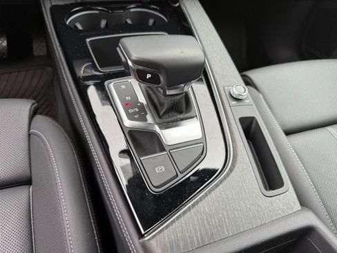 Used 2025 Audi A5 2.0T Premium Plus image 36