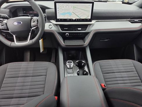 New 2026 Ford Explorer ST-Line RWD image 5