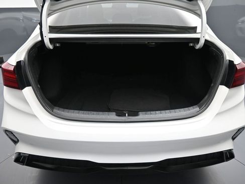 Certified 2023 Kia Forte GT-Line w/ GT-Line Premium Package FWD image 22