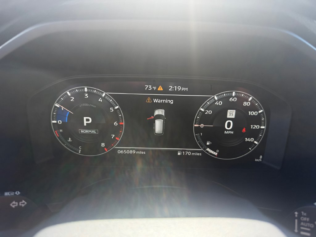 Used 2022 Mitsubishi Outlander SE AWD/4WD image 16