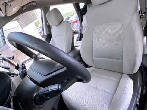 Used 2018 Hyundai Santa Fe Sport w/ 2.4L Value Package 02 FWD image 19
