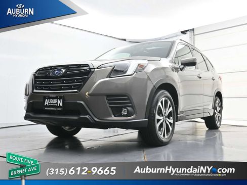 Used 2024 Subaru Forester Limited AWD/4WD image 25